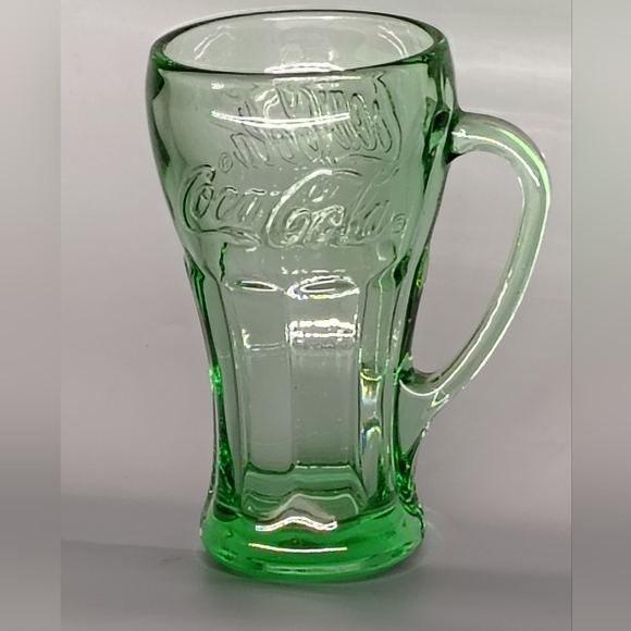 Green Vintage Coca Cola Mug - Picture 3 of 3
